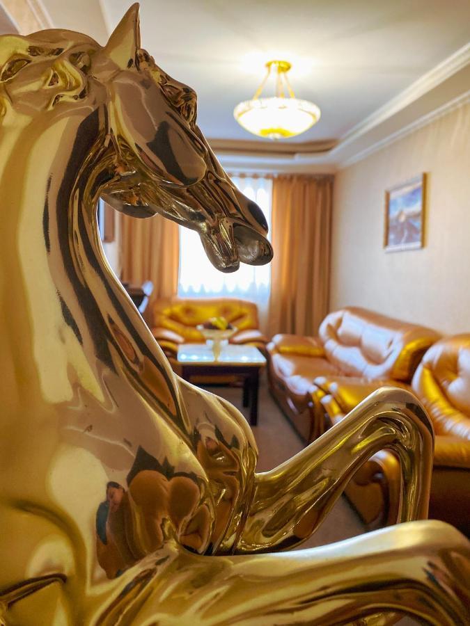 Nomad Hotel Астана Екстериор снимка